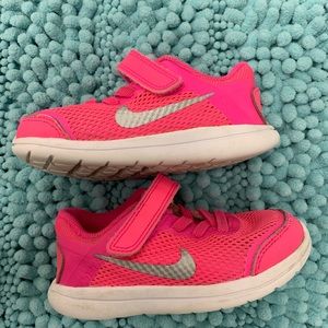 Nike sneakers size 8c